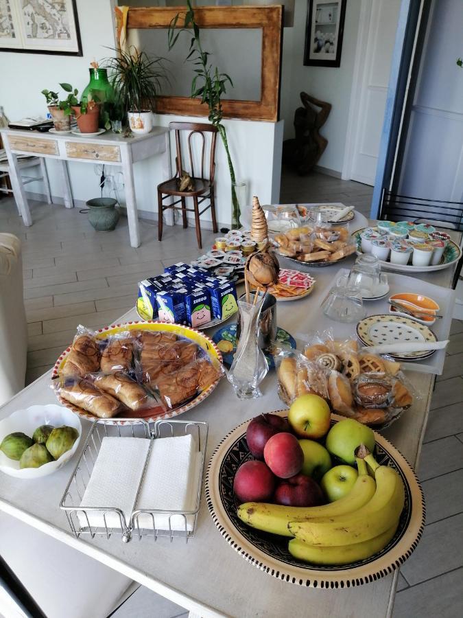 " Domus Coralla" Bnb Racconti Di Viaggio คาตาเนีย ภายนอก รูปภาพ