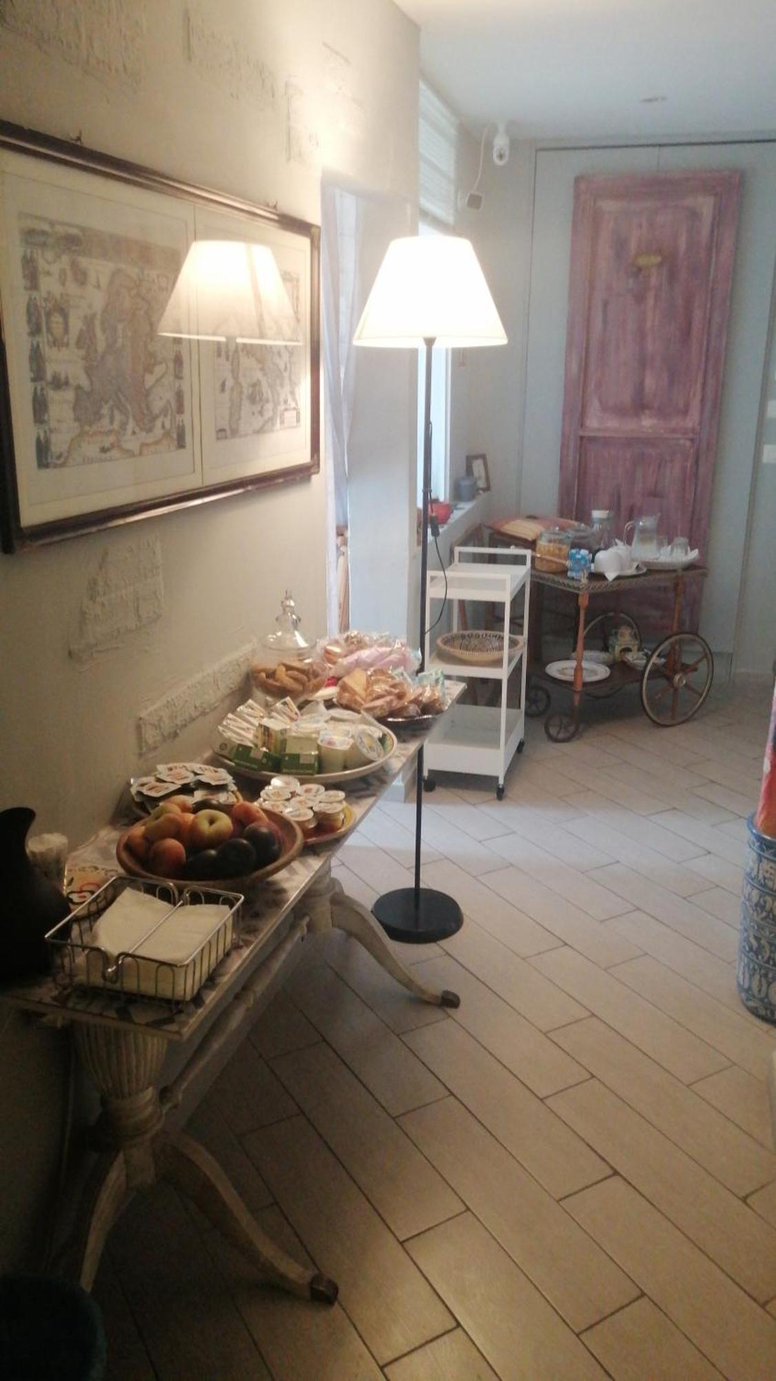 " Domus Coralla" Bnb Racconti Di Viaggio คาตาเนีย ภายนอก รูปภาพ
